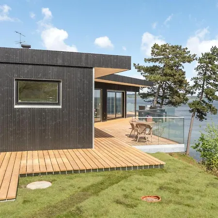 Holiday Home Amina - 40M From The Sea By Interhome בית נופש בורקופ